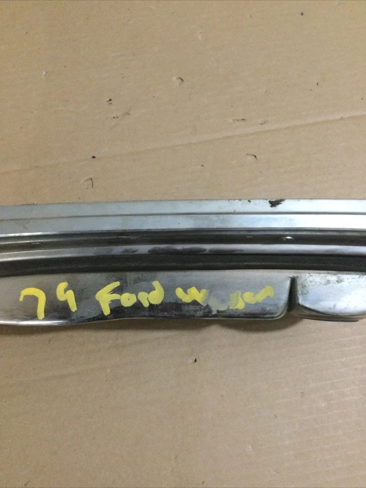 Conjunto de luz trasera derecha Ford Country Squire Wagon 1979-1991 OEM D9AB 13440 BD Foto 4 de 4