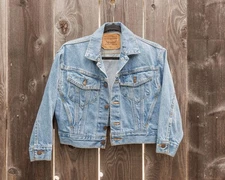 Vintage Cropped Levis Blue Denim Trucker Jacket