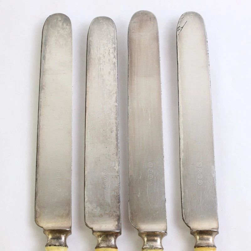 4 Antique Landers Frary & Clark Silver Plate Dinner Knives With Bakelite Handles - Image 4 of 4