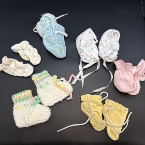 Lot Of Vintage Soft Baby Booties