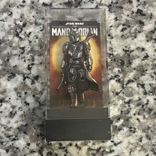 FiGPiN Star Wars The Mandalorian Enamelled Metal Collectible Lapel Pin