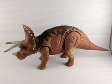 Jurassic World Park Roarivores Triceratops Figure Brown Dinosaur - Untested