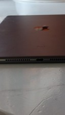 Apple ipad 9 64 gb the screen is dead