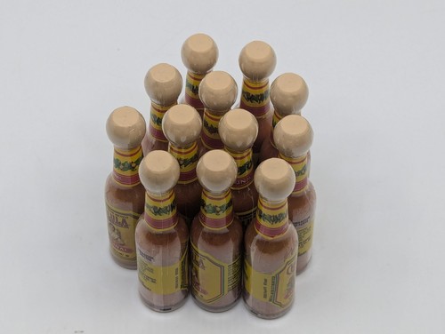 12 Cholula 0.75 oz. Original Hot Sauce Mini Bottle 12 Pack! exp 08/25 - Picture 3 of 3