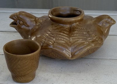 Double Eagle-Headed Pottery Teapot with 1 Matching Tea Saki Cup Japan