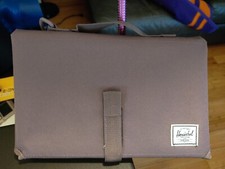 Herschel baby diaper changing pad with handle brown new