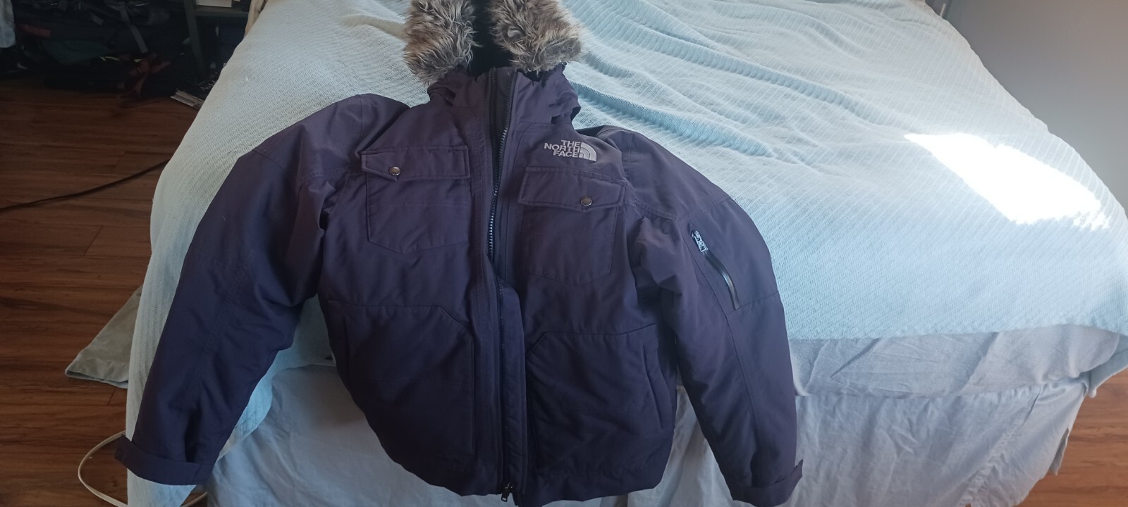 North face down jacket - men's medium - image 1