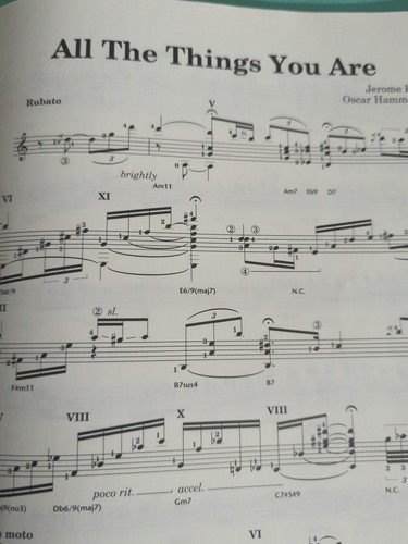 Martin Taylor Jazz Guitar Artistry Book, Transcriptions of his Recorded Pieces - Picture 5 of 7