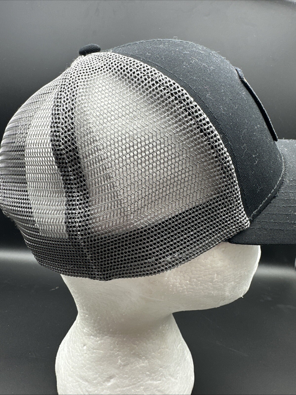 HURLEY RAYS TRUCKER SNAPBACK HAT - image 2