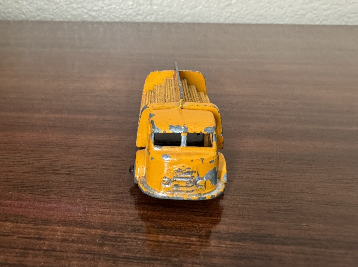 Picture 4 of 8