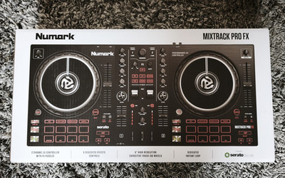 Numark Mixtrack Pro FX   Neuwertig OVP DJ Console mit Garantie
