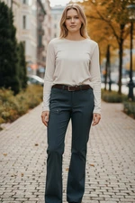 Duluth Trading Co Pants Womens 4 Black Cargo Stretch Convertible Hiking Gorpcore