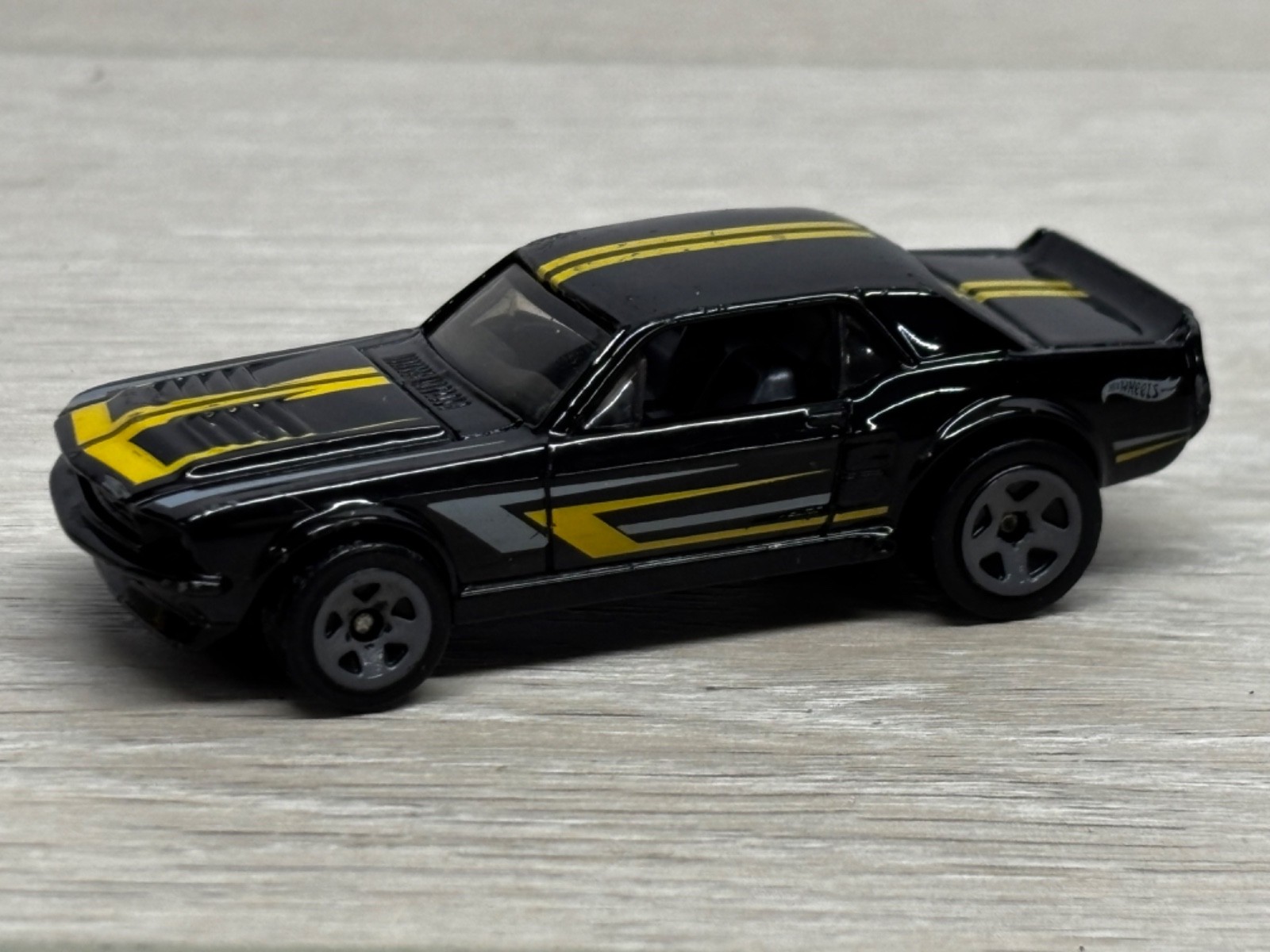 67 FORD MUSTANG COUPE  2021 Hot Wheels Muscle Mania Series  Black