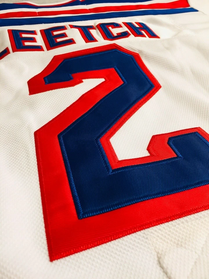 Camiseta deportiva blanca clásica de Brian Leetch New York Rangers 1990 Foto 4 de 4