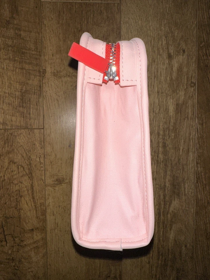 Bolsa de beleza rosa brilhante 9,5 x 7 estojo de viagem cosmético com logotipo zíper vermelho - Imagem 3 de 4