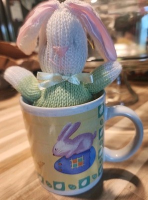Royal Norfolk Easter Bunny Coffee/Tea Mug Cup yellow w/Cute Knitted Bunny