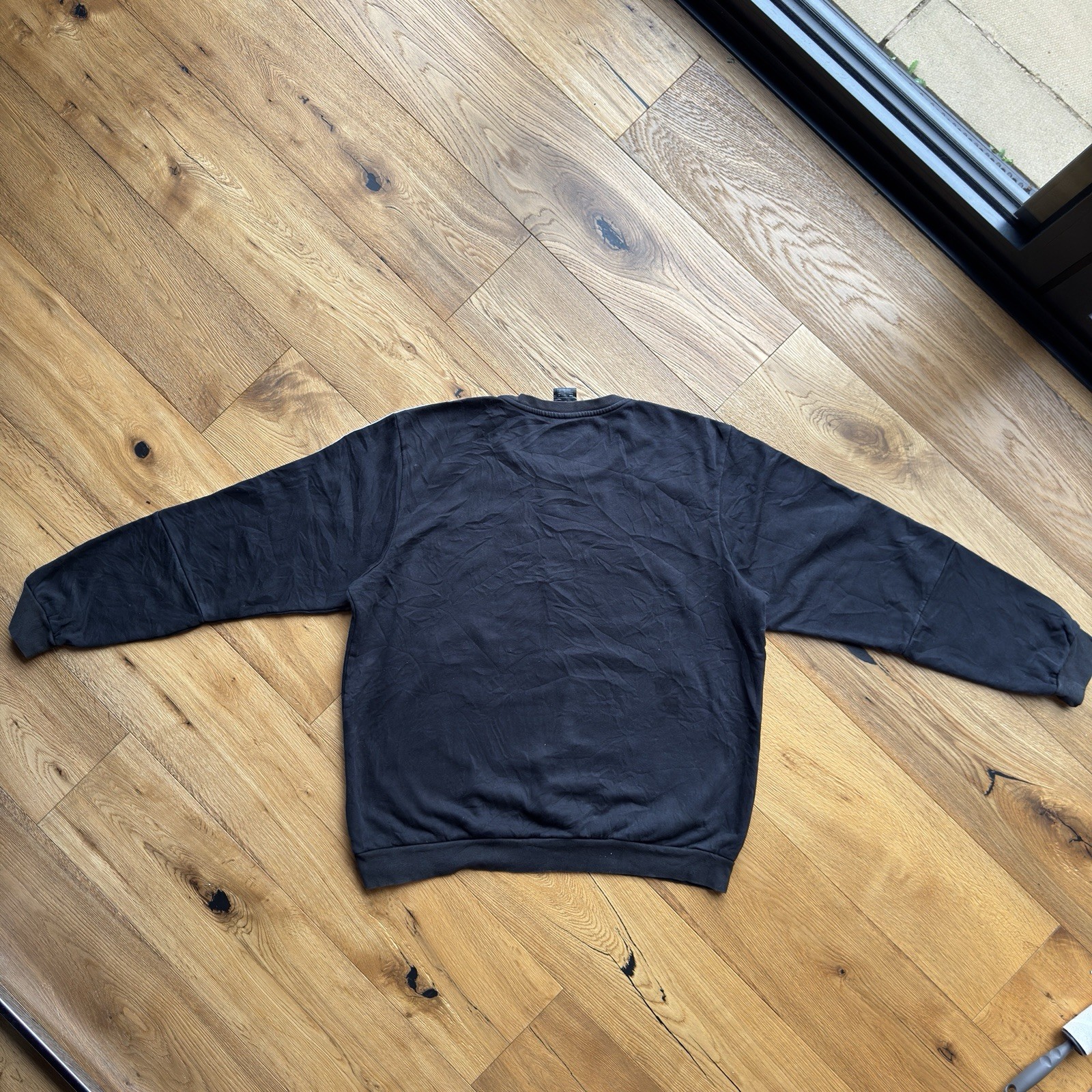adidas Men's Crew Neck Sweatshirt Black/White Graphic, Three Stripes, Size XL image 7