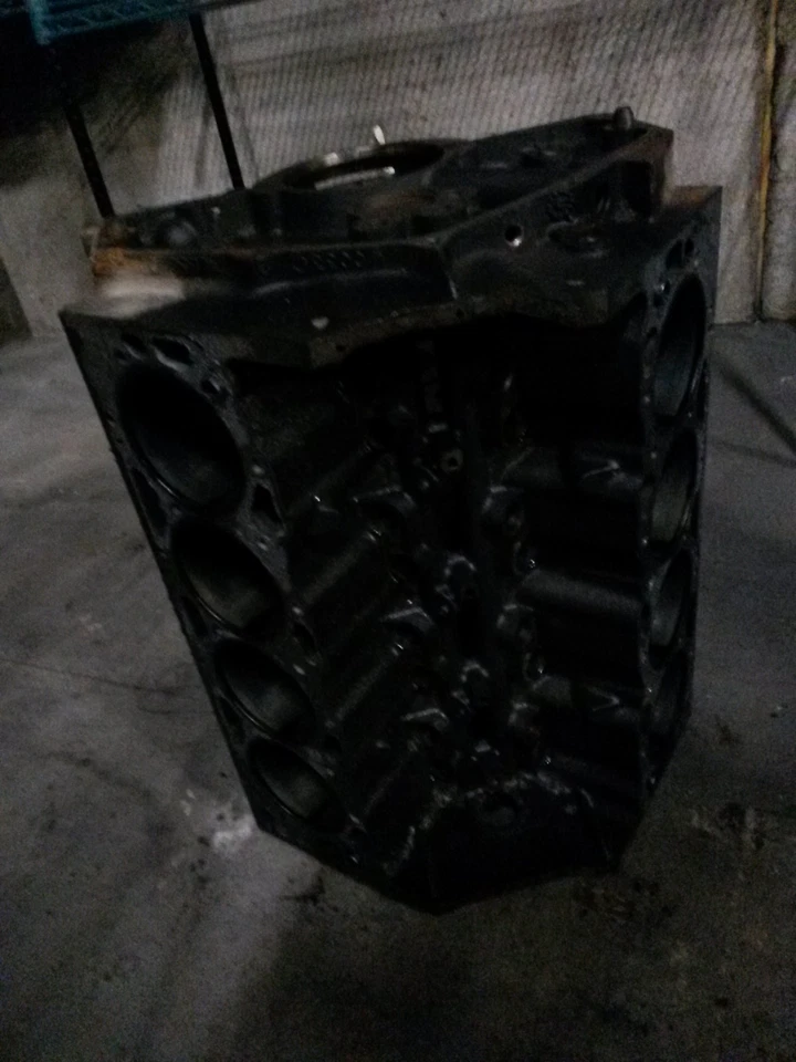 Bloque de cilindros de motor para 01-03 GMC Sierra 2500 HD 8.1 Foto 4 de 4