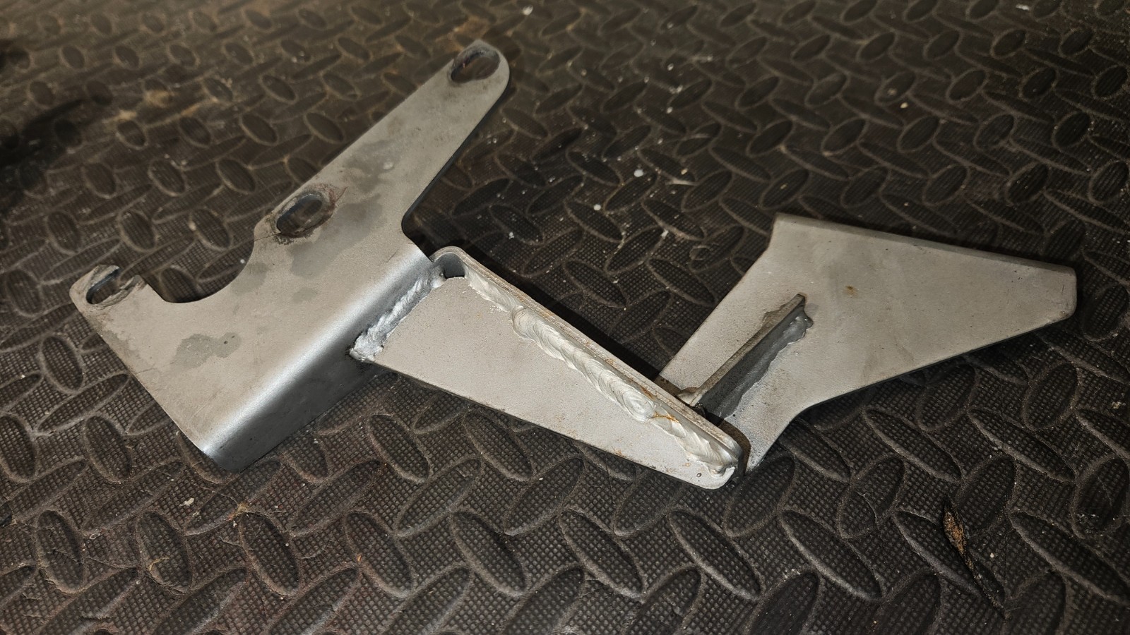 Ferrari 430, left & right exhaust gearbox mounting brackets, P/N 223144 & 223143