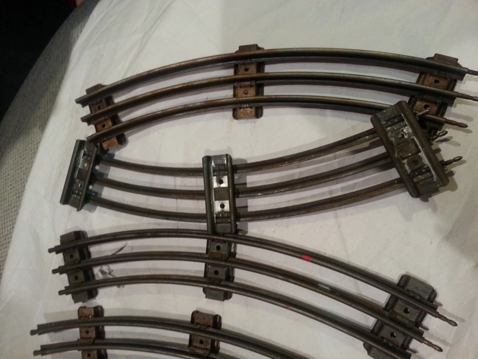 Lionel O Gauge Electric Curved Train Track Marx Steel 5 Pieces.* - Image 3 of 3