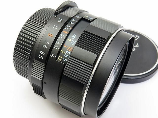 Pentax SMC Takumar 28mm F3.5 MF Wide Angle Prime Lens M42