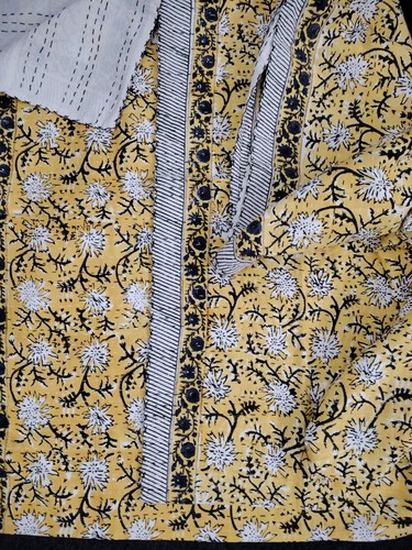 Indian Cotton Kantha Quilt Hand Block Yellow Floral Print King Blanket Bedspread - Picture 8 of 10