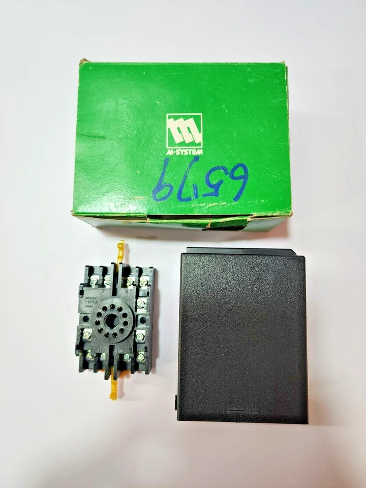 M-SYSTEM WRS-3AA-R RTD TRANSMITTER S/N. 3A038235 24VDC 4-20mA DC - Image 3 of 4