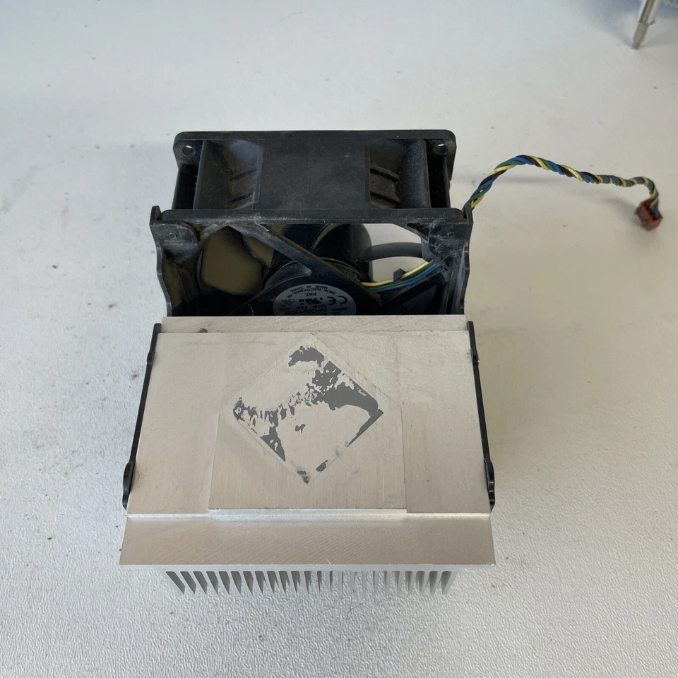 Lenovo 43N9877 ThinkCentre M58P 4-Pin LGA 775 / Socket T CPU Fan w/Heatsink - Image 4 of 4