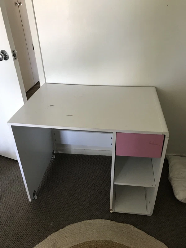 gumtree kids desk