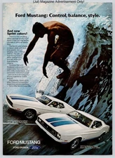 Mustang Sprint SportsRoof Surf Style Showcase Vintage 1972 Advertisement