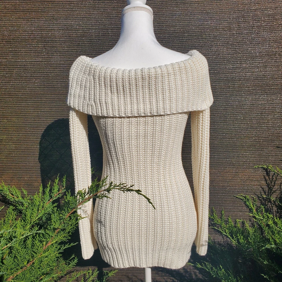 Bebe Y2K Cream Chunky Fisherman Cotton Blend Off Shoulders Knit Sweater Size S - Image 2 of 4