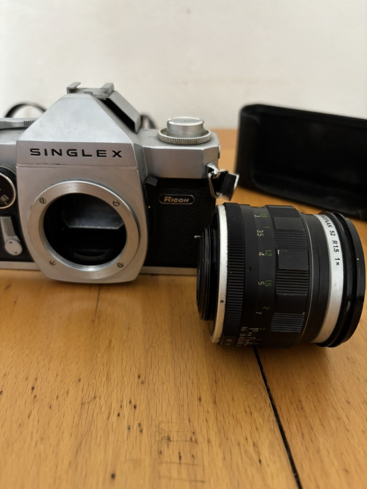 Fotocamera Reflex Analogica 35mm Ricoh Singlex TLS foto 6