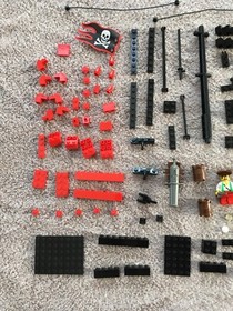 LEGO Pirates 6250 Cross Bone Clipper  100% Complete