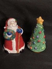 Adorable GKR  Sana Claus And Christmas Tree￼Salt And Pepper Shakers New Lot Of 2