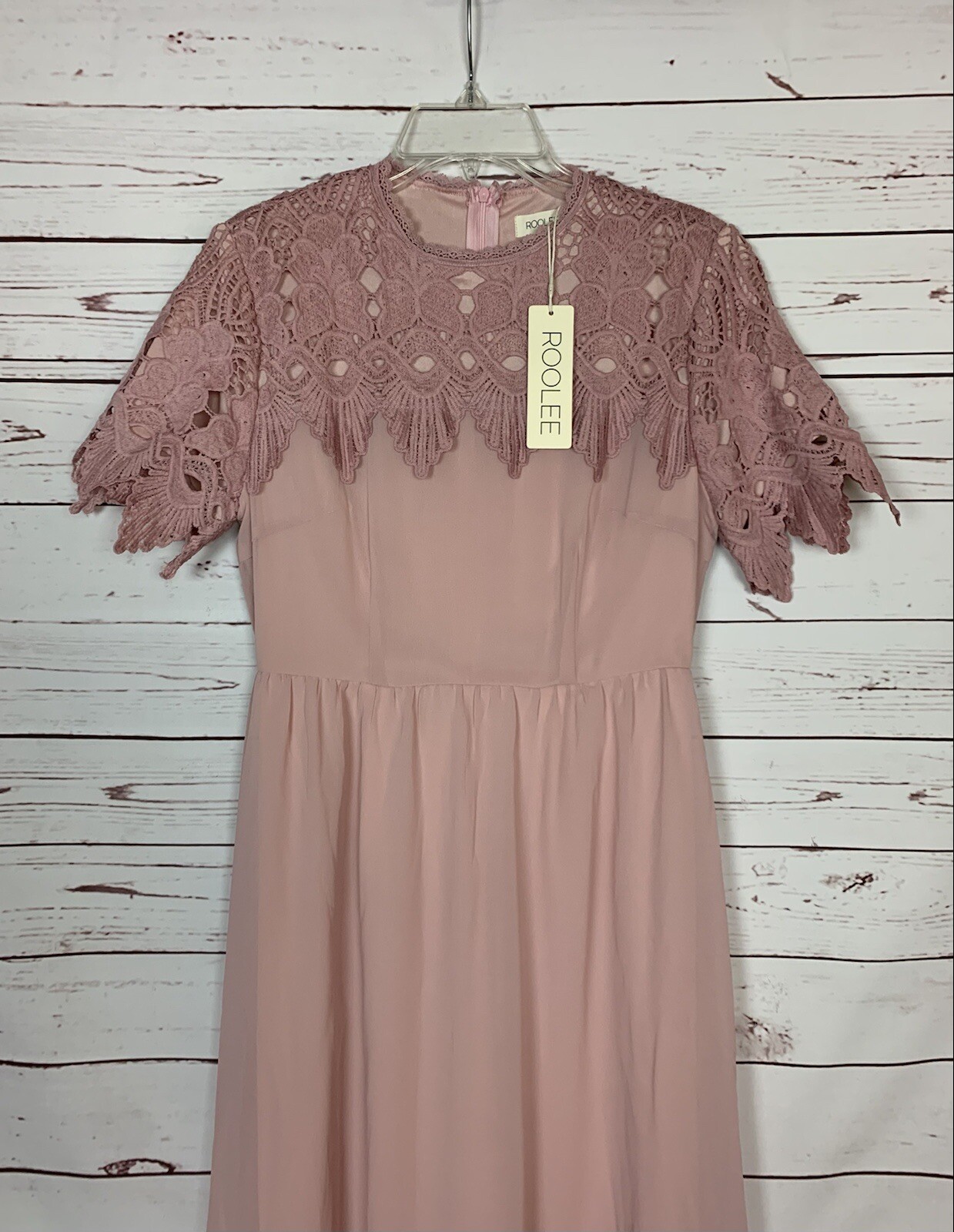 boutiques like roolee