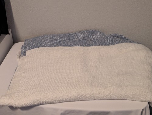 Pottery Barn Throw Blanket Blue White Tassels 100% Cotton 50" x 60" - Picture 3 of 5