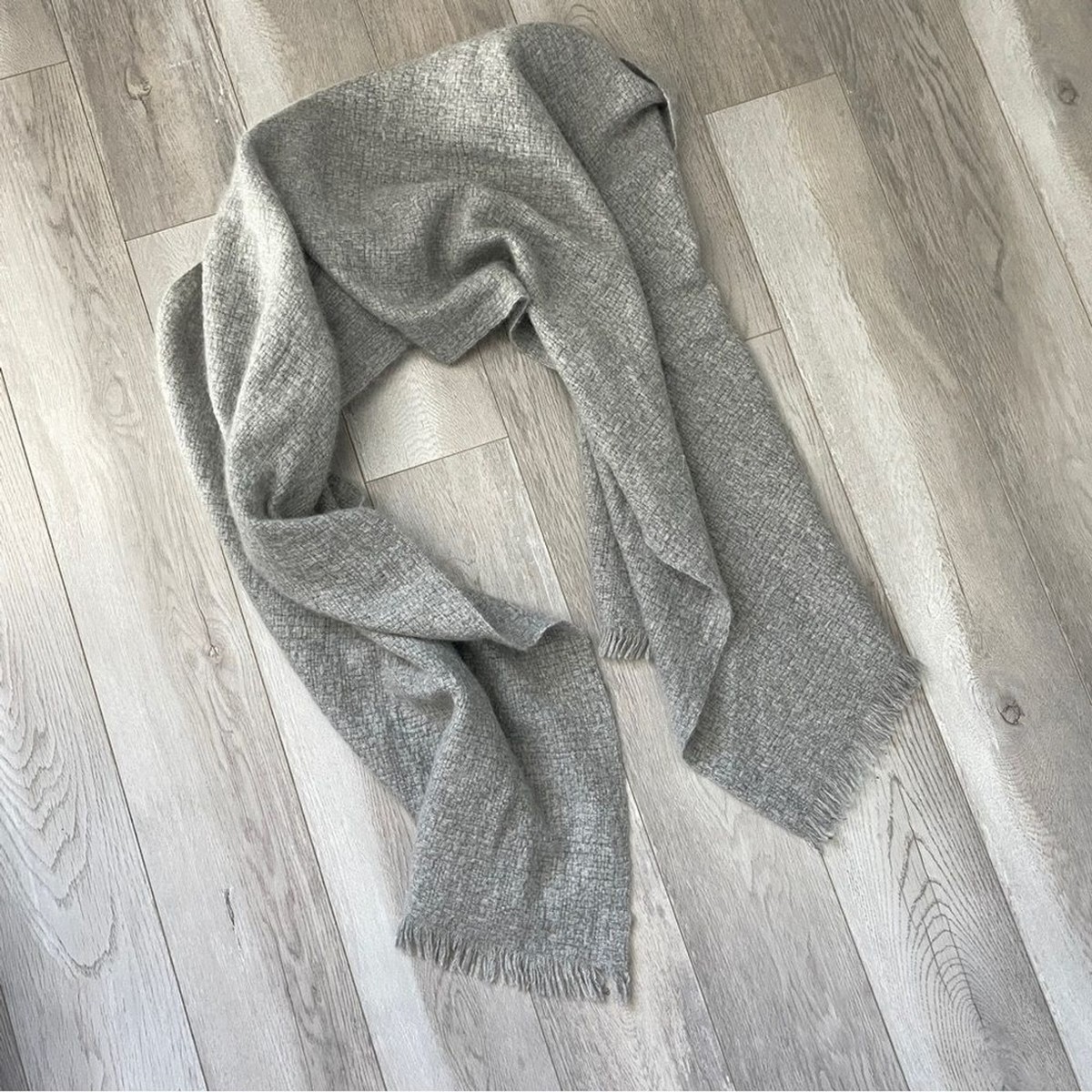Steven Alan Scarf cashmere woven fringe knit womens Gray (one size 