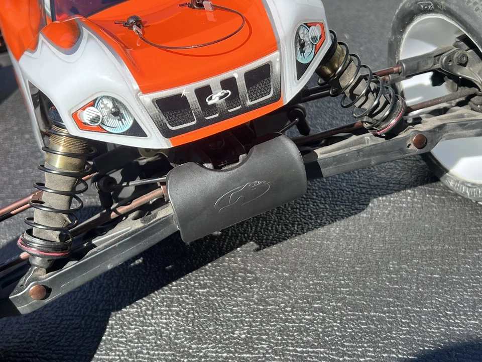 Lightly Used #S811T-E 1/8 Serpent Cobra E Truggy Stock Electrics See Details! - Image 4 of 4