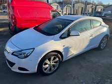 2013 Vauxhall Astra GTC Breaking - Parts Only