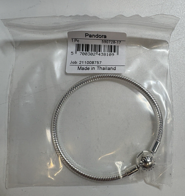 PANDORA Sterling Silver Smooth Bracelet With Round Clasp 17cm for