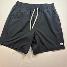 Vuori Kore Shorts Mens Charcoal Grey Athletic Lined Training Shorts 7.5 Inseam