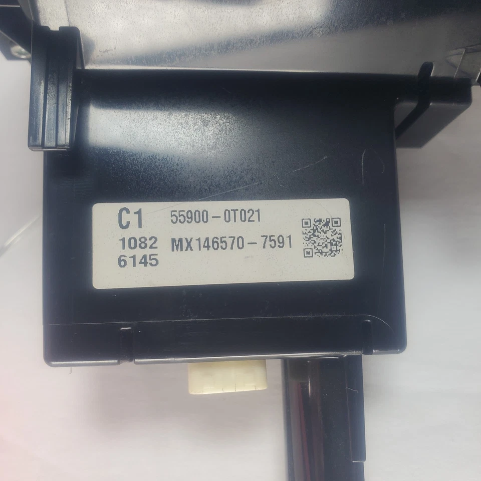 2010-12 Toyota Venza контроль температуры с автоматической температуры и задней камеры 559000T021 - Изображение 3 из 4