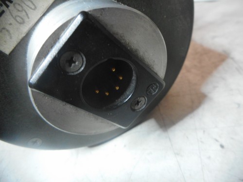 BAUMER Encoder 90mm Dia -- 4096 pulse A/B -- BDC 06.24K4096/K508 - Picture 2 of 5