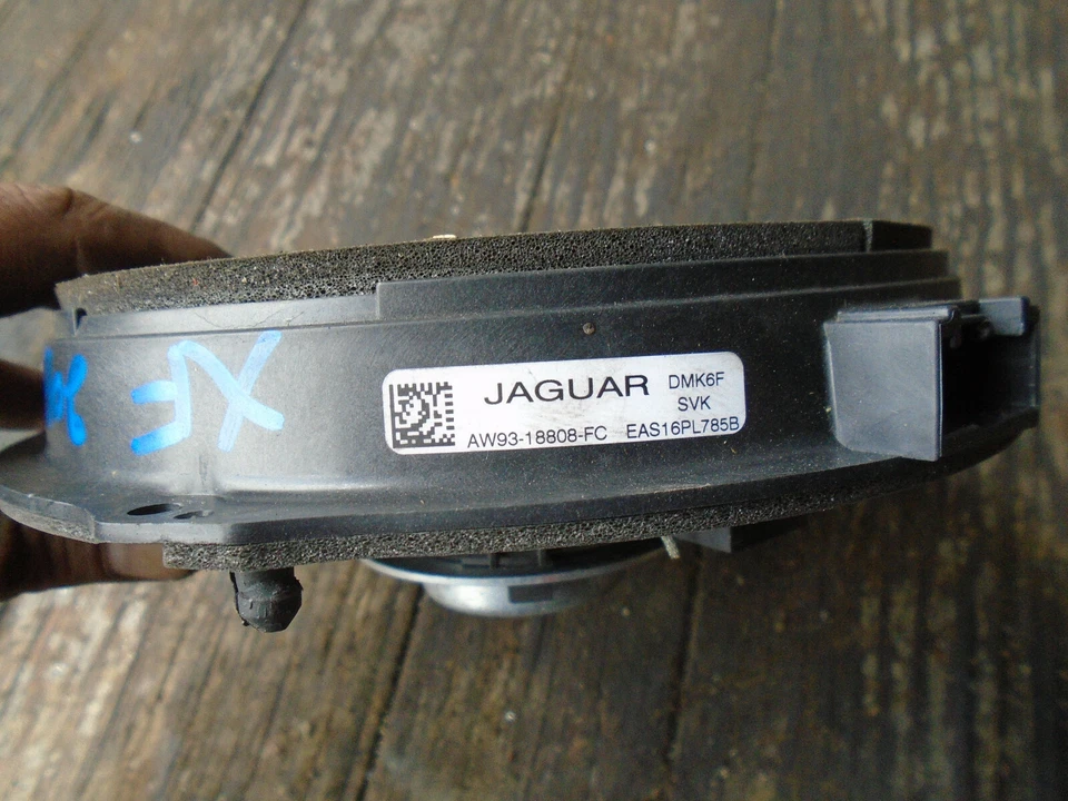 JAGUAR XF FACELIFT 2013 NSR PASSENGER SIDE REAR DOOR SPEAKER AW9318808FC - Image 3 of 4