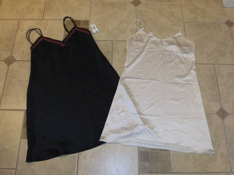 2 Women's Slips / Night Gowns Size Small