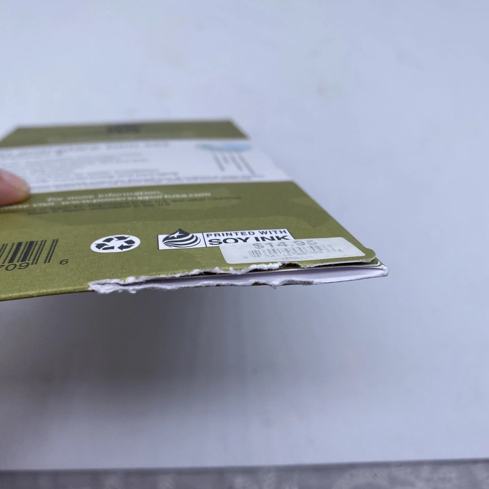 NIB! Power Support HD Anti-Glare Film Set Screen Protector for Apple iPhone 4/4S - Image 3 of 3