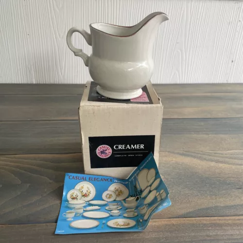 Vintage Hearthside Stoneware Casual Elegance Creamer w/Box (D6)