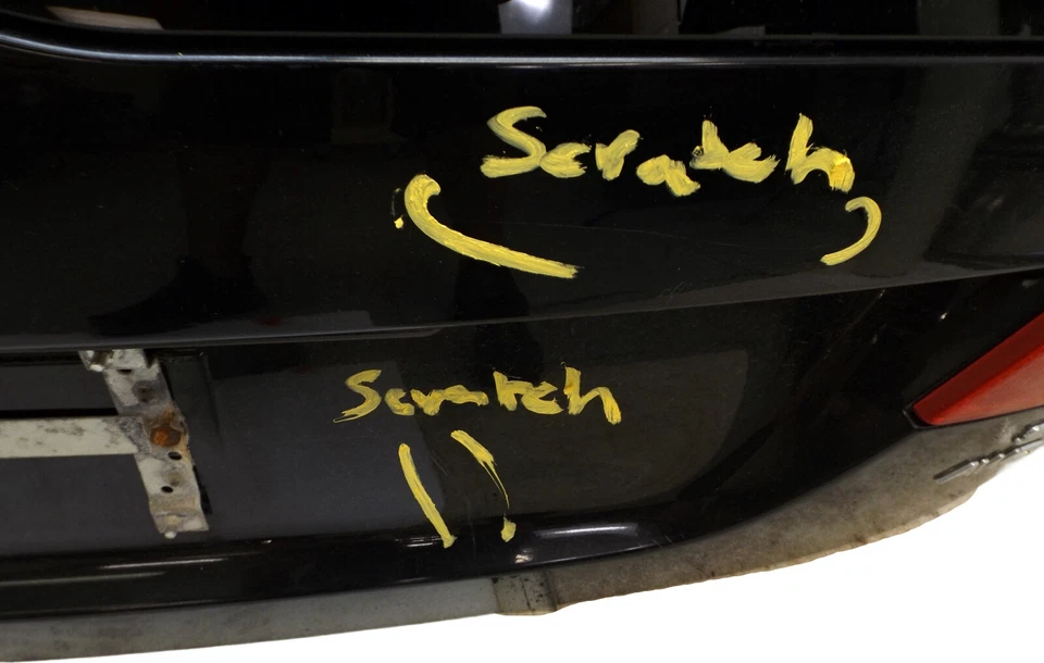 Portón trasero Volvo XC70 2010-2016 con luces traseras usado OEM 39807944 Foto 4 de 4