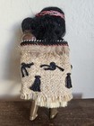 VINTAGE 7" NEW ZEALAND MĀORI SOUVENIR DOLL AND BABY   — photo 6