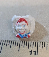 1949 HOWDY DOODY RING NICE SHAPE, White With Painted Face, Poll Parrot, H10xrz
